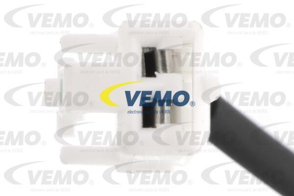 Buy Vemo V70-72-0327 at a low price in United Arab Emirates!