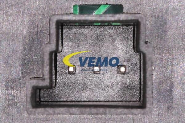 Buy Vemo V30-73-0311 at a low price in United Arab Emirates!