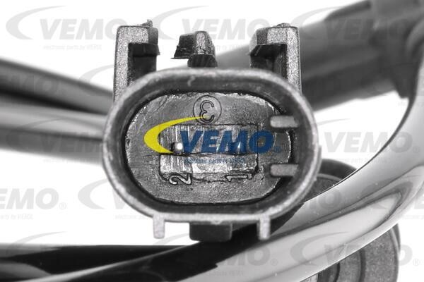 Buy Vemo V30-72-0856 at a low price in United Arab Emirates!