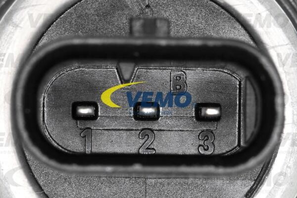 Buy Vemo V95-72-0137 at a low price in United Arab Emirates!
