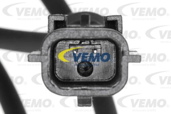 Buy Vemo V46-72-0244 at a low price in United Arab Emirates!
