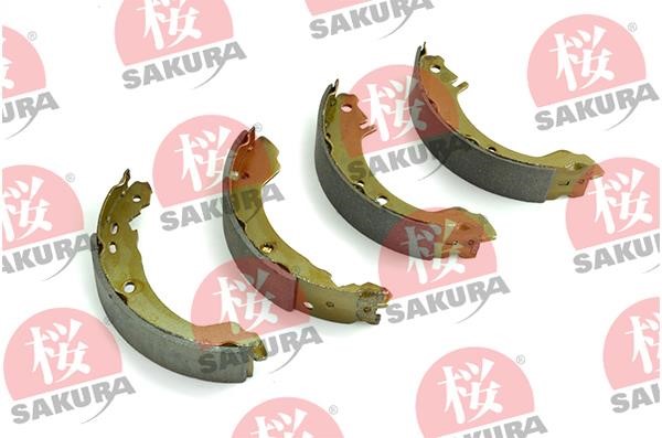 Sakura 602-10-4040 Brake shoe set 602104040