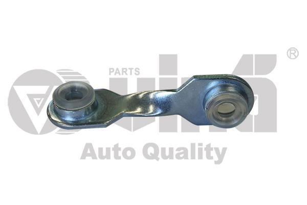 Fork and shift rod Skoda: 77111647901 Vika Gear shift rod