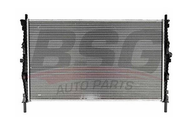 BSG 30-520-031 Radiator, engine cooling 30520031