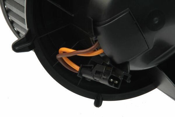 Buy Uro 64119266899 at a low price in United Arab Emirates!