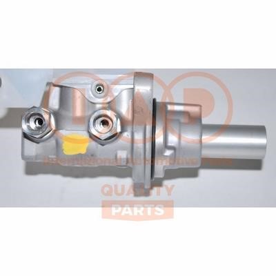 IAP 702-16101 Brake Master Cylinder 70216101
