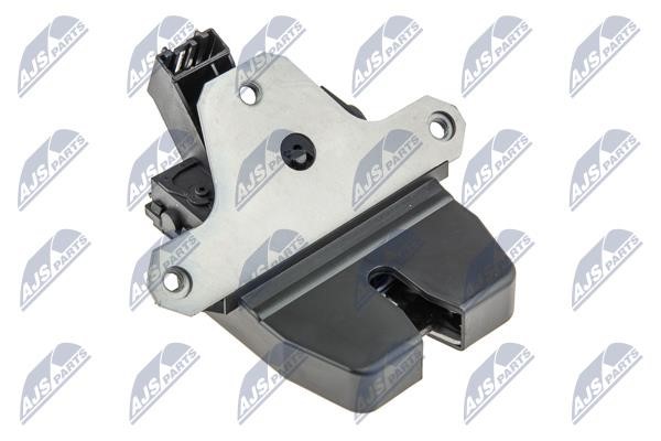 Car door lock Volvo V60: EZCVV017 NTY Door lock