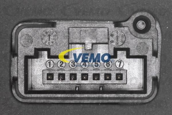 Buy Vemo V10-85-0077 at a low price in United Arab Emirates!