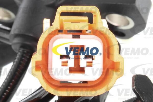 Buy Vemo V26-72-0057 at a low price in United Arab Emirates!