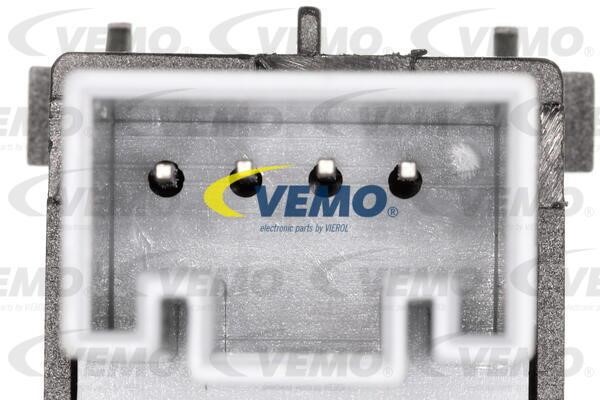 Buy Vemo V10-73-0584 at a low price in United Arab Emirates!