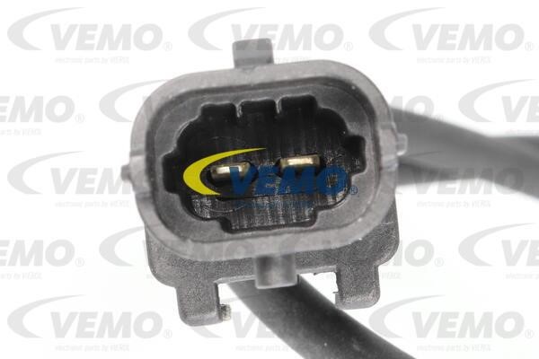 Buy Vemo V52-72-0252 at a low price in United Arab Emirates!