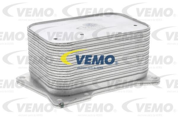 Vemo V30-60-1335 Oil Cooler, engine oil V30601335