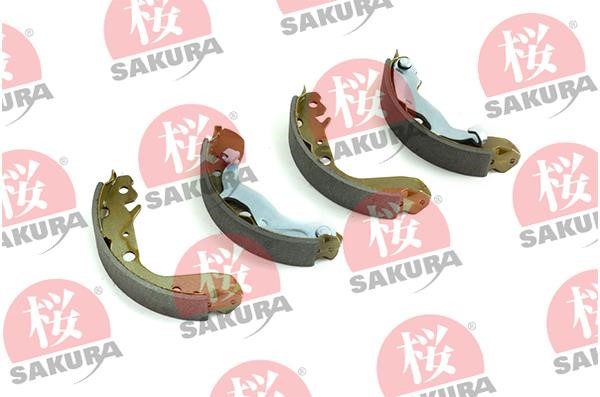 Sakura 602-40-6605 Brake shoe set 602406605