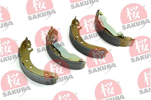 Sakura 602-40-6665 Brake shoe set 602406665