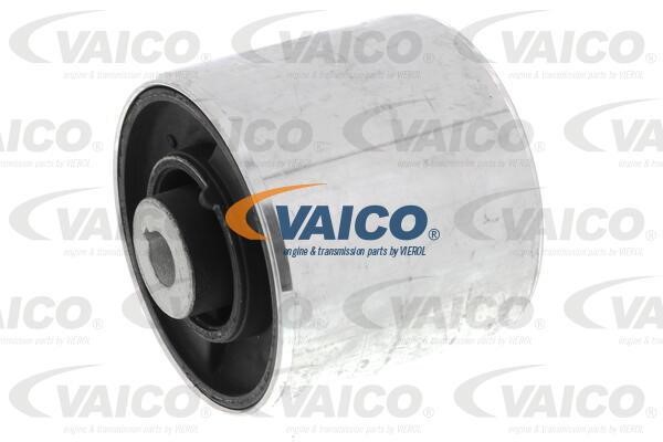 Vaico V104348 Silent block front wishbone V104348