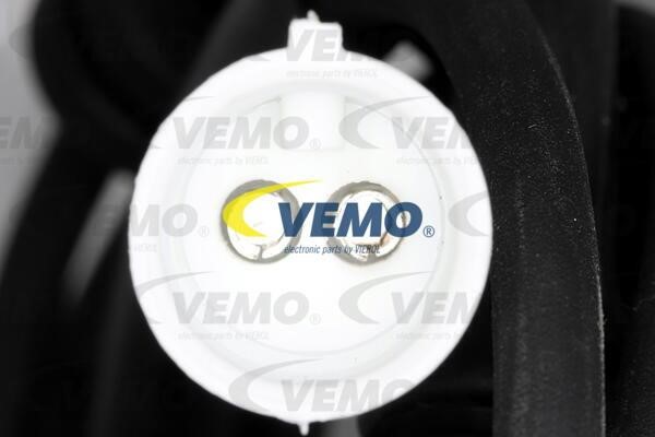 Buy Vemo V24-72-0242 at a low price in United Arab Emirates!