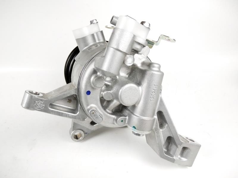Compressor Subaru 73111FJ041