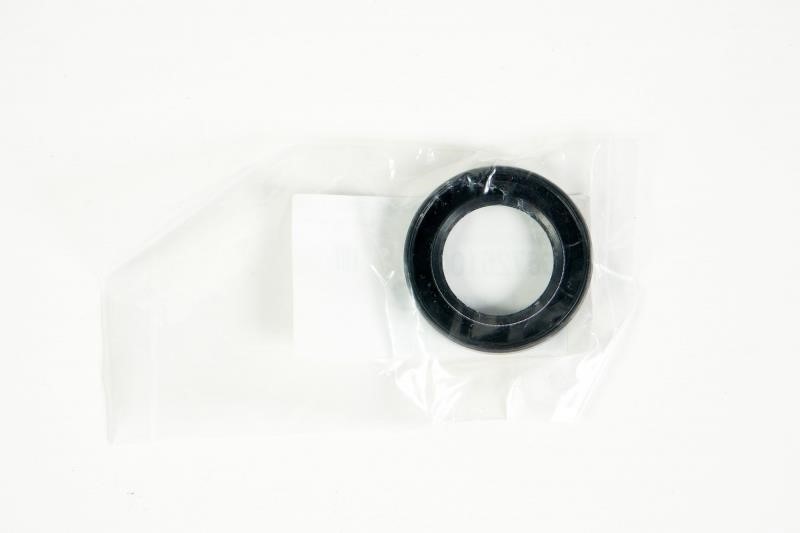 806725100 Subaru Oil seal