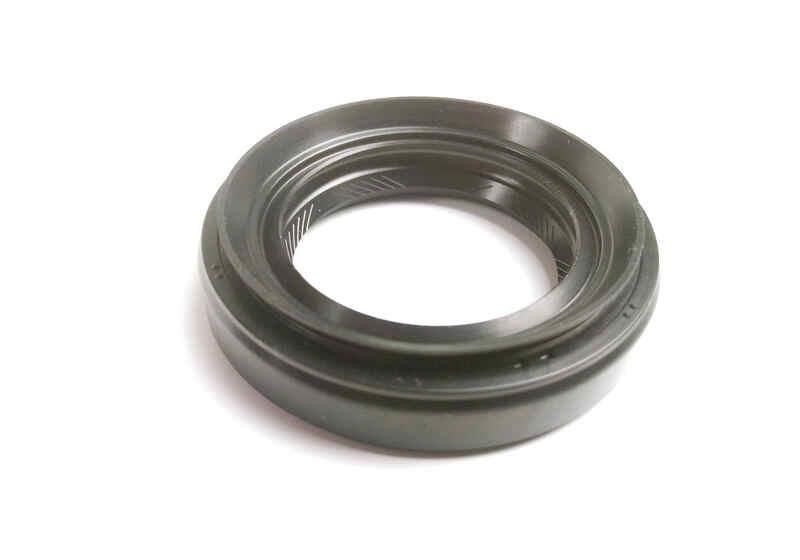 806732180 Subaru Rear axle oil seal