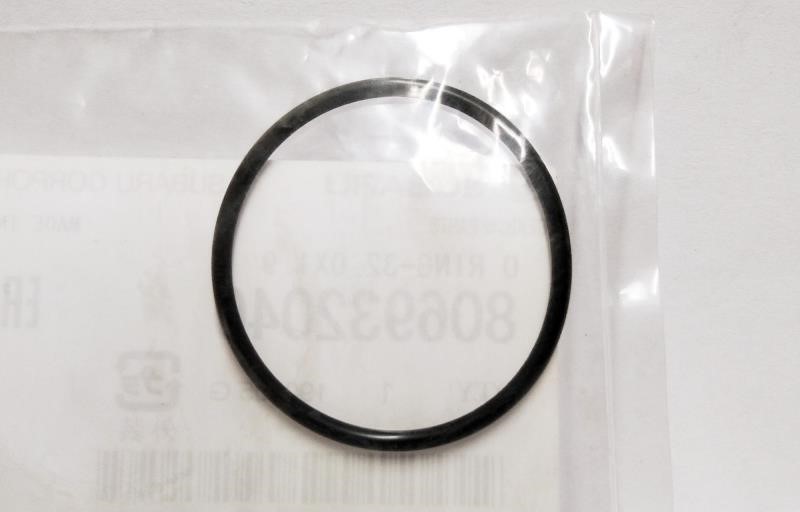806932040 Subaru Oil seal