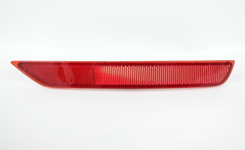 84281SC000 Subaru Reflector