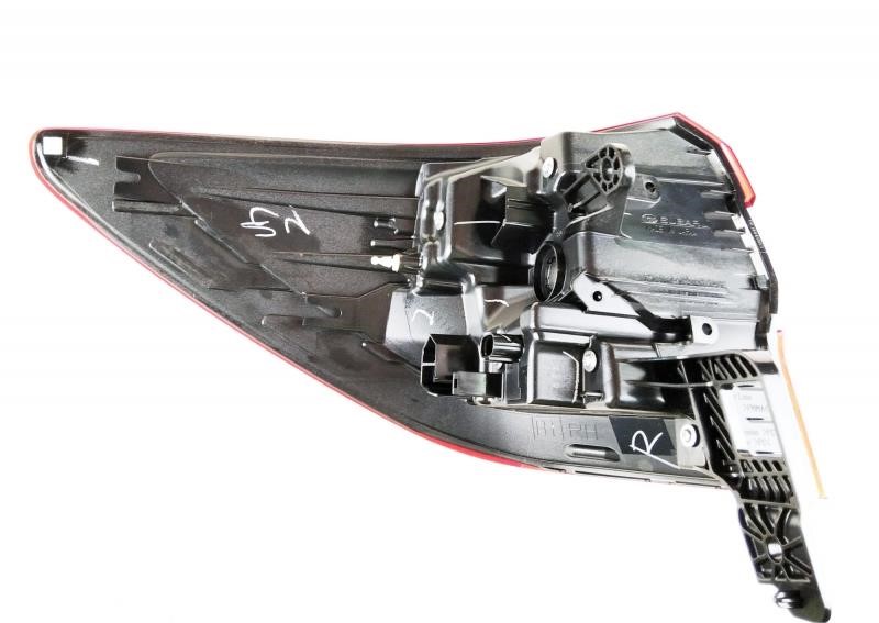Tail lamp right Subaru 84912AL050