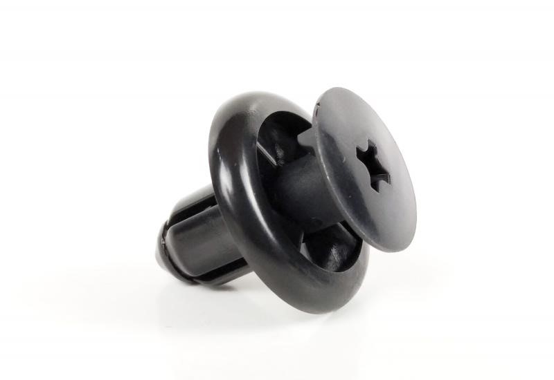 909130067 Subaru Clip