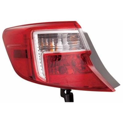 Toyota 81560-06470 Tail lamp left 8156006470