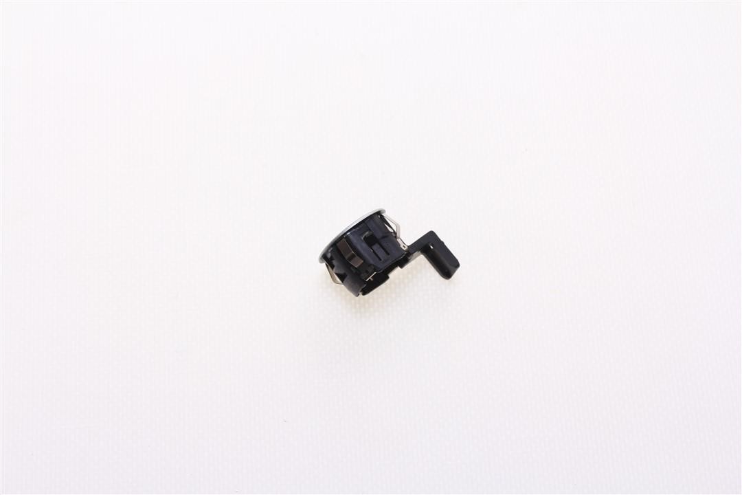 Buy Toyota 89348-33100-B8 at a low price in United Arab Emirates!