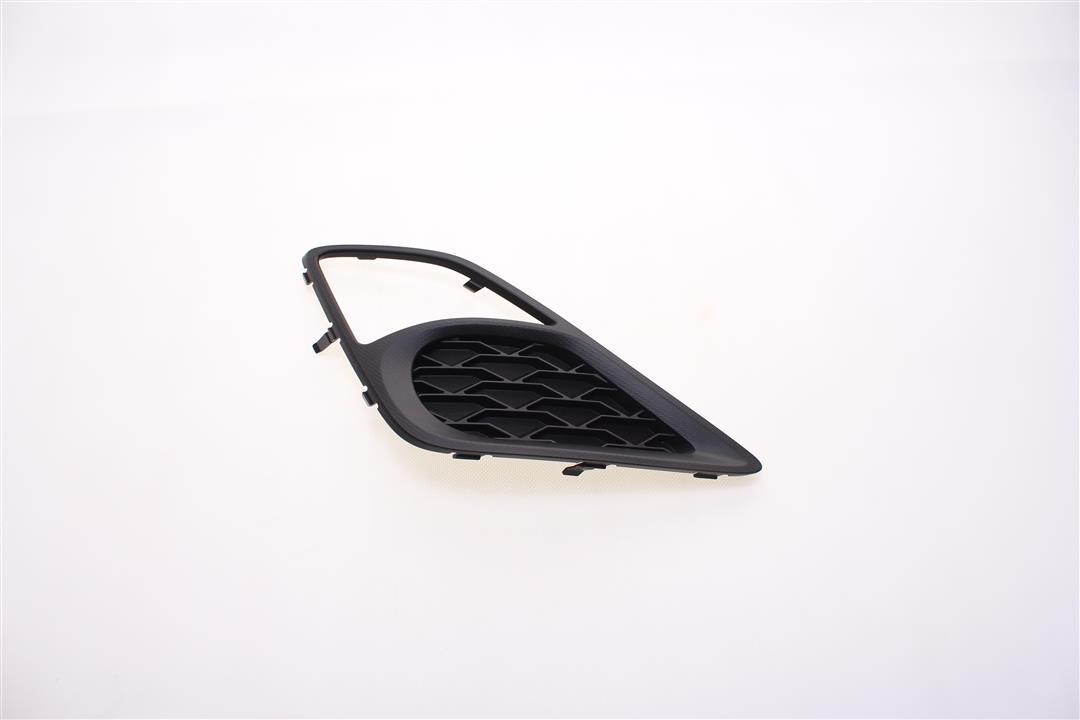 SU00301516 Toyota Front bumper grille (plug) right