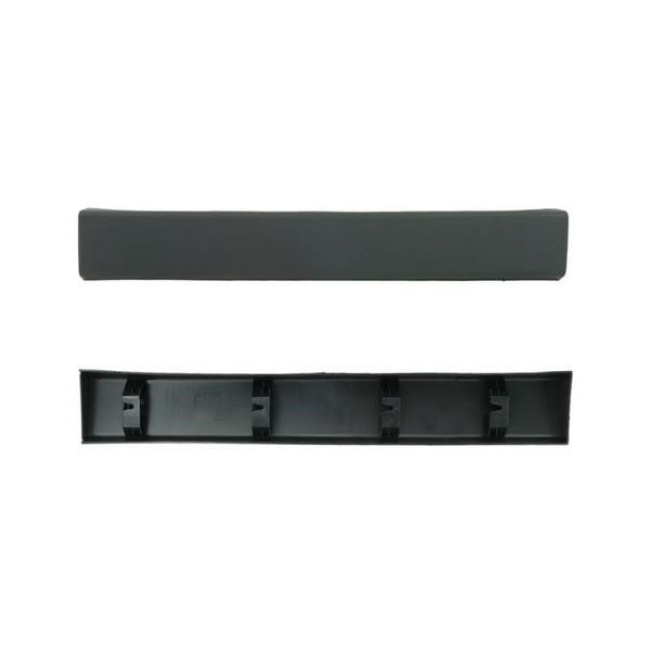 5702951 Polcar Molding