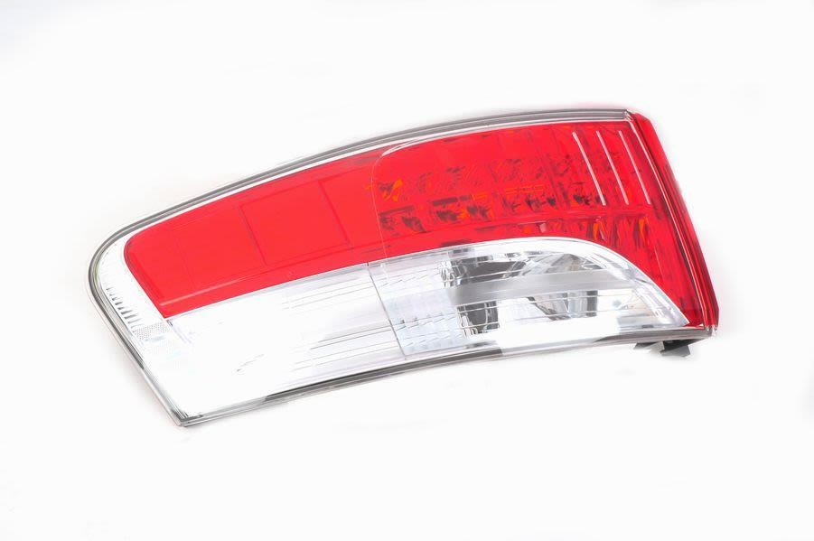 Valeo 043962 Tail lamp outer left 043962