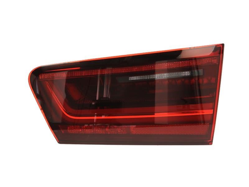 047025 Valeo Tail lamp inner right