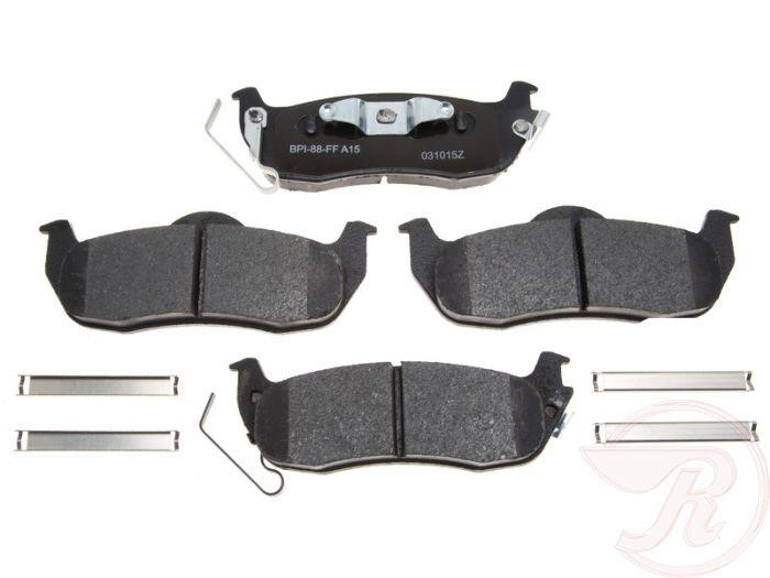 Raybestos MGD1041CH Rear disc brake pads, set MGD1041CH