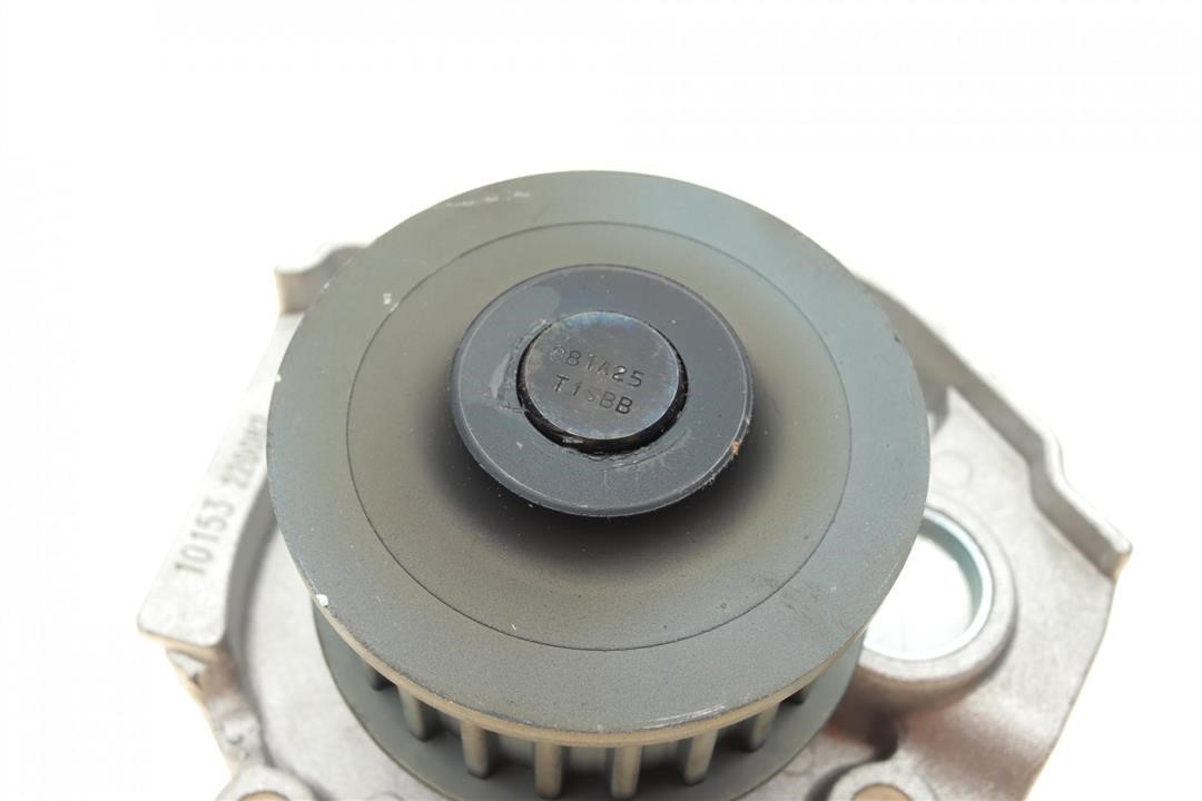 Bugatti Water pump – price 144 PLN