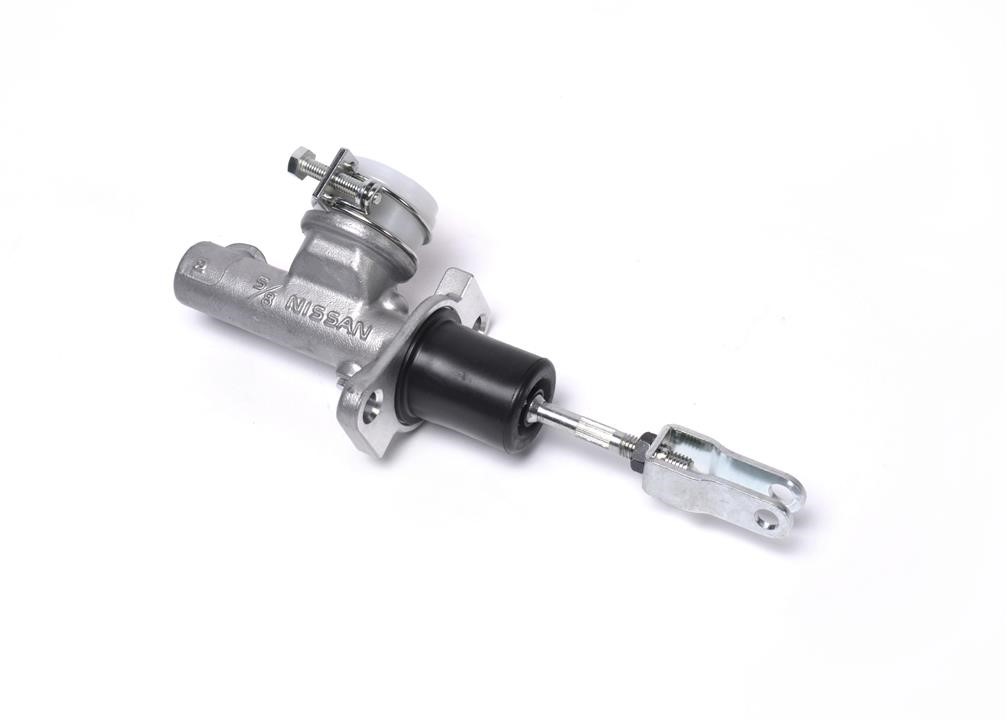 Clutch master cylinder Nissan: 3061054C50 Nissan Master cylinder, clutch
