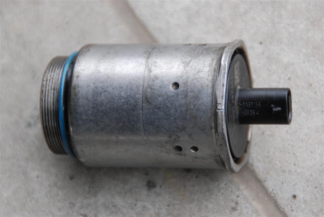 A6511800115 Mercedes Oil pressure sensor