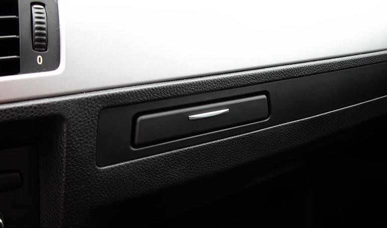 Cupholder front black with metal button L.-side BMW 51 45 9 173 463