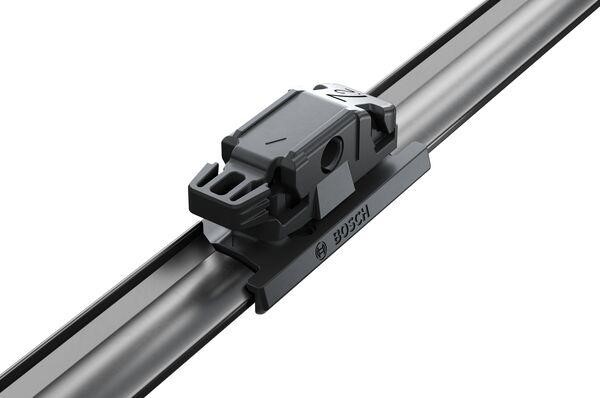Bosch Set of frameless wiper blades Bosch Aerotwin 700/300 – price 100 PLN