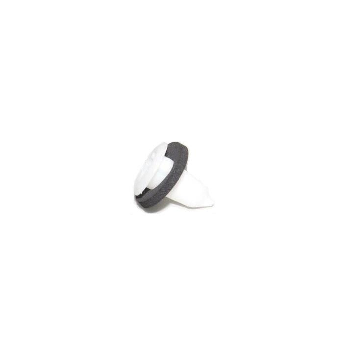 07147446452 BMW Clip