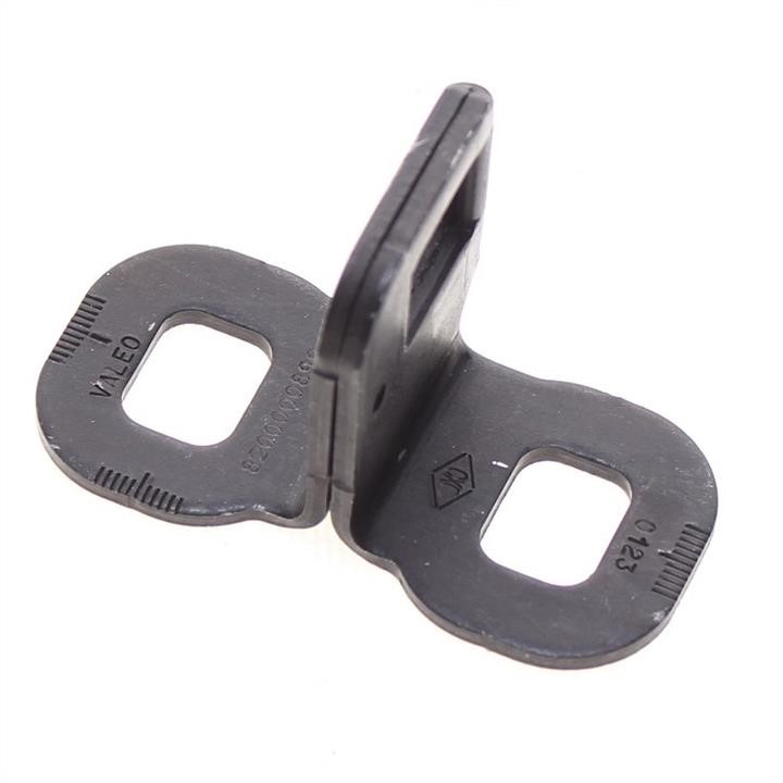 8200000899 Renault Trunk lid lock shackle