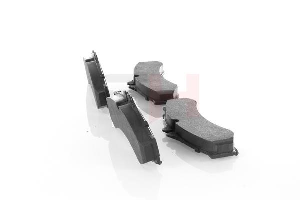 GH413332 GH Brake pad set