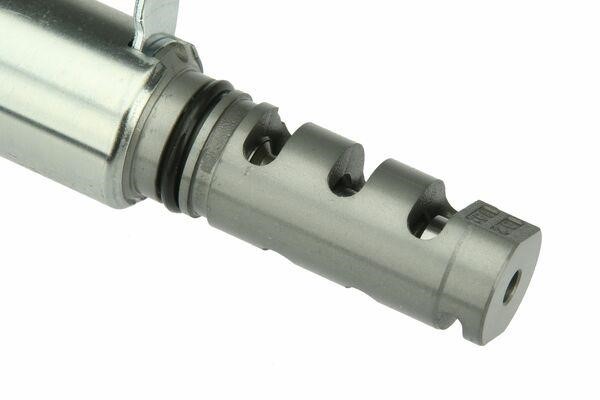 Camshaft adjustment valve Uro HY1415841