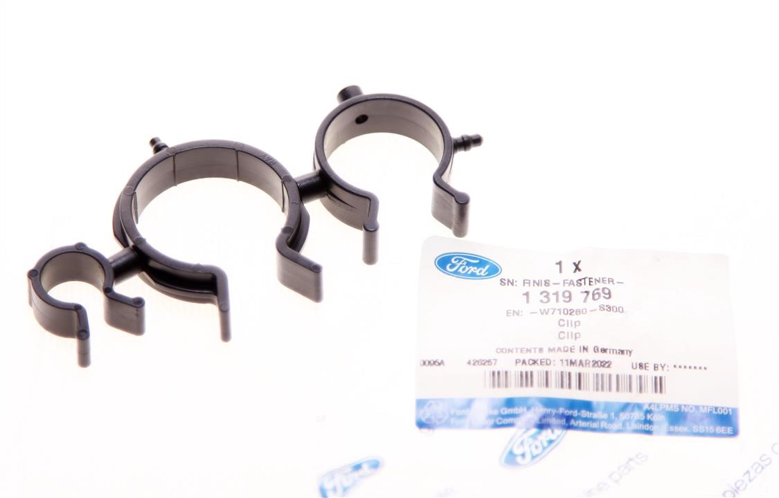 Buy Ford 1 319 769 at a low price in United Arab Emirates!