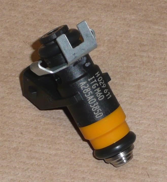 Q PLUS + 8200240488 AF fuel injector 8200240488AF