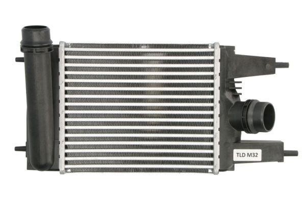 Intercooler Nissan Juke: DA1014TT Thermotec Intercooler, charger