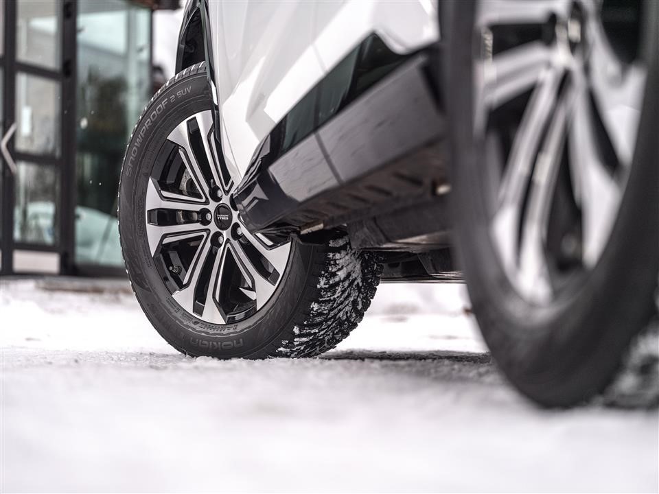 Passenger Winter Tyre Nokian SNOWPROOF 2 SUV 235&#x2F;55 R18 104H XL Nokian T432792