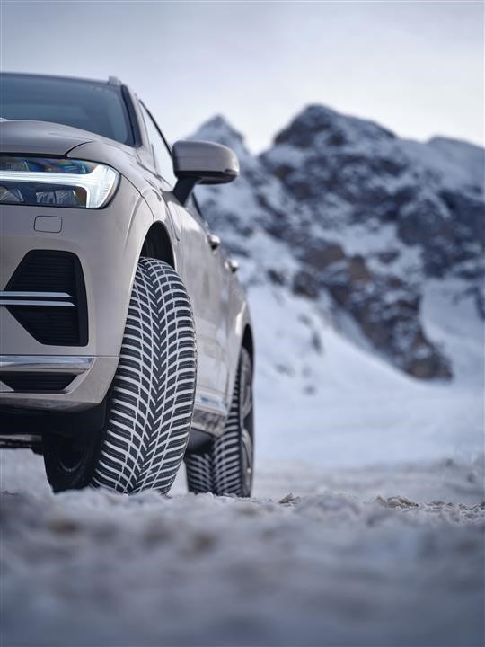 Nokian Passenger Winter Tyre Nokian Snowproof 2 SUV 235/60 R17 106H XL – price [object Object] PLN
