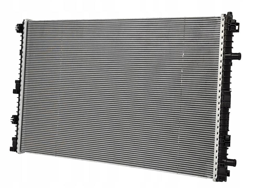 Engine cooling radiator VAG 4M0 145 804 AA