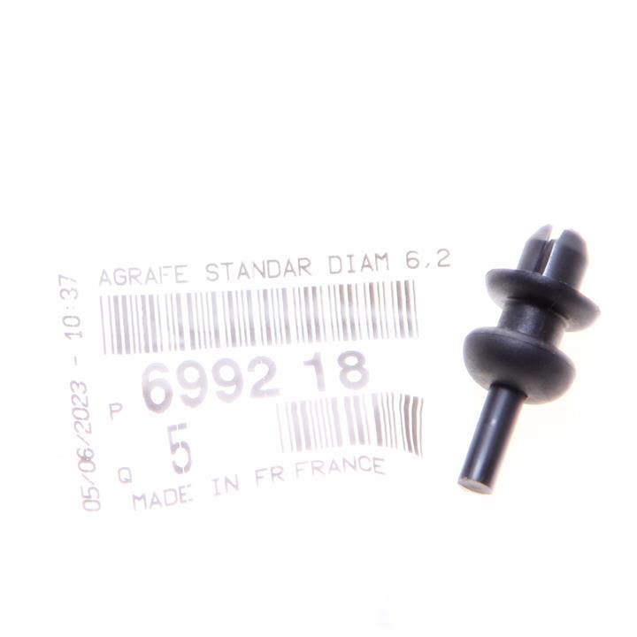 Buy Citroen/Peugeot 6992 18 at a low price in United Arab Emirates!